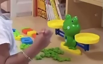 Jeu d’Équilibre Grenouille – Apprentissage Ludique et Mathématique 🎓🐸